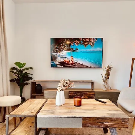 Mara's Higueron West - Premium Dual - 3 Community Pools Appartement *